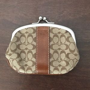 Coach kiss lock small change purse bag monogram